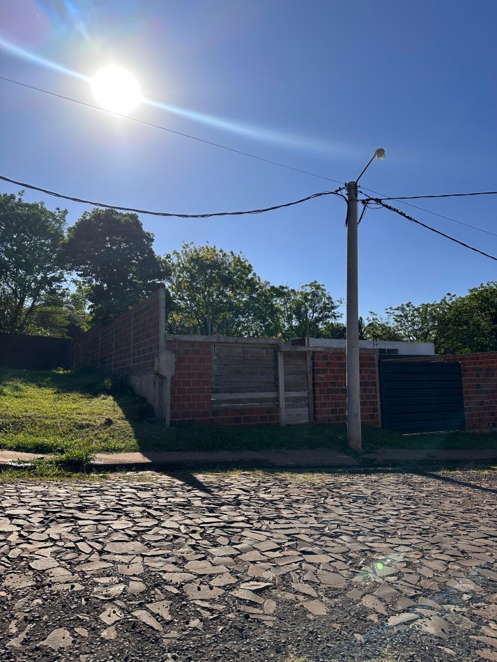 TERRENO EN ESQUINA EN VENTA 