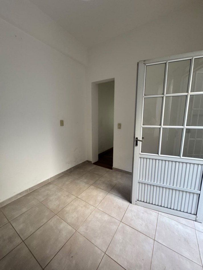 DEPARTAMENTO SEMI AMOBLADO EN ALQUILER - POSADAS CENTRO 