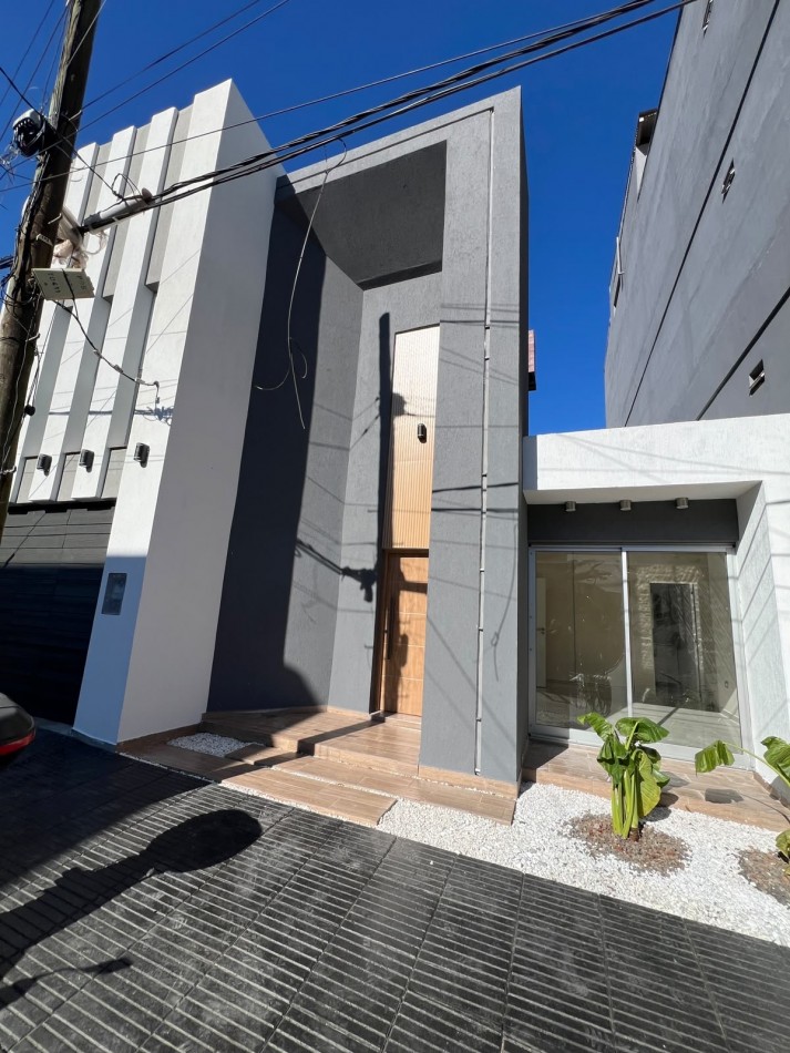 CASA EN VENTA A ESTRENAR 