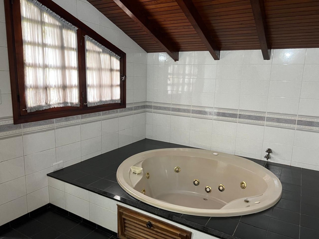 CASA EN ALQUILER 