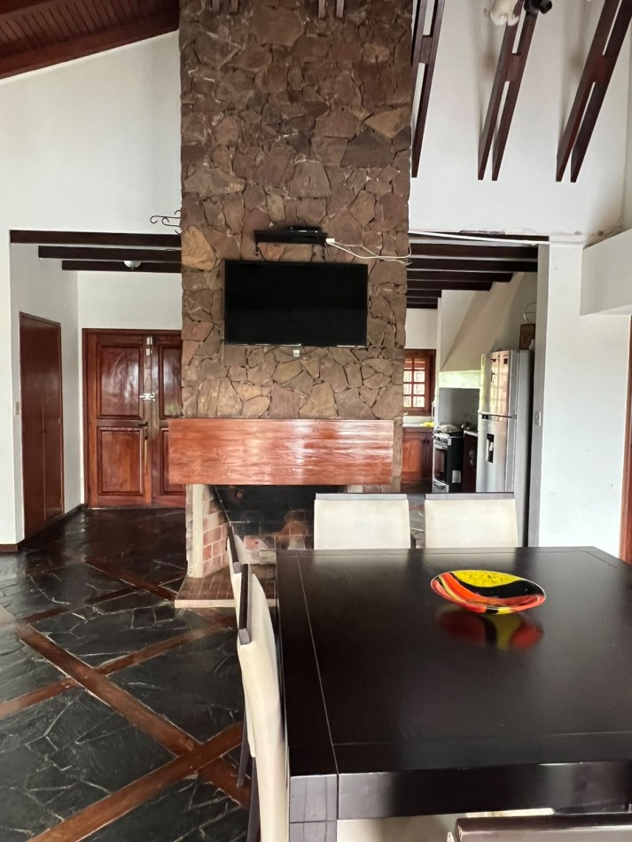CASA EN ALQUILER 