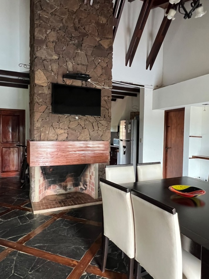 CASA EN ALQUILER 