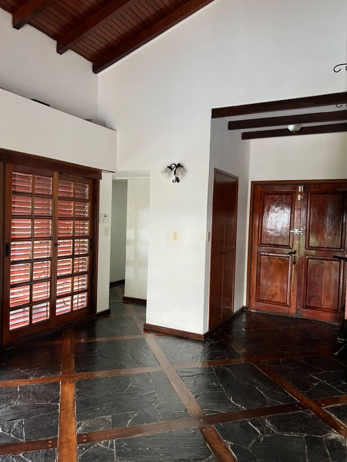 CASA EN ALQUILER 