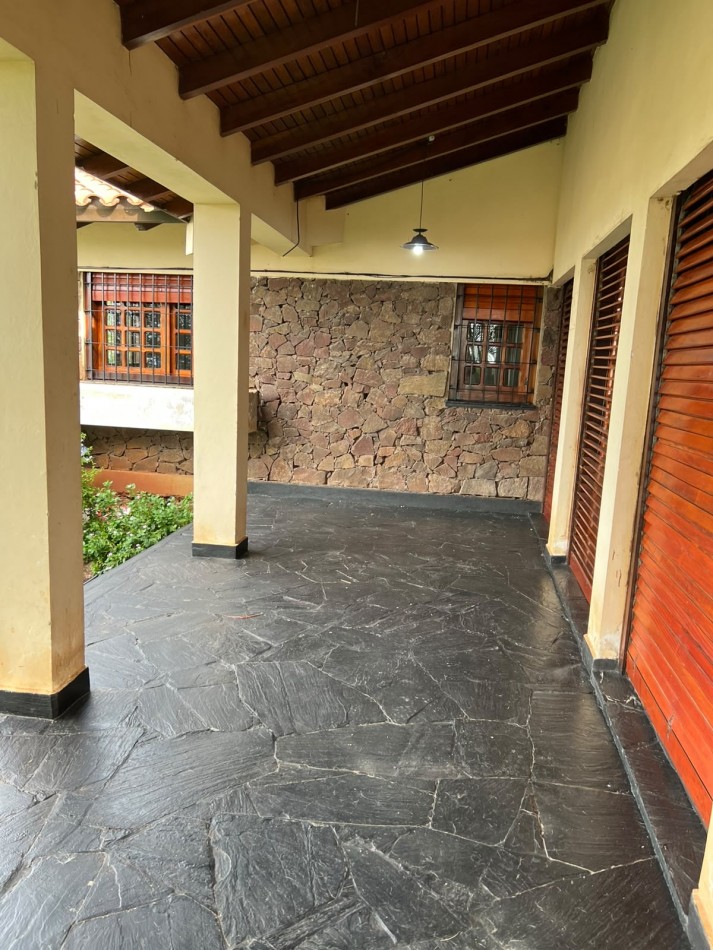 CASA EN ALQUILER 