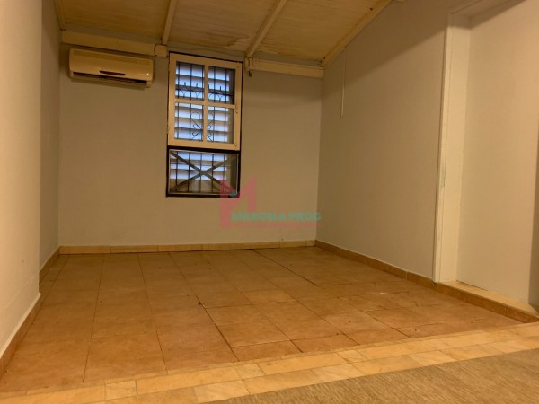 CASA EN VENTA - POSADAS 