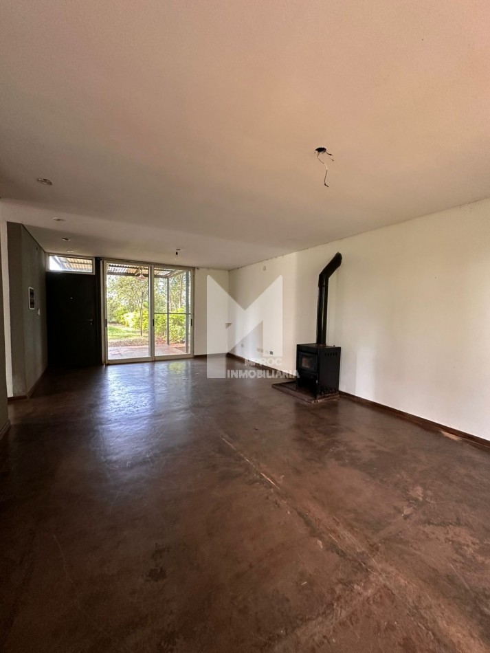 CASA EN ALQUILER - GARUPA 