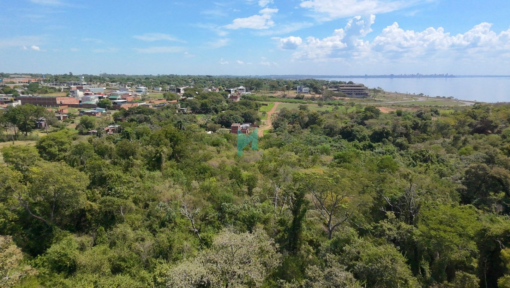 HECTAREAS EN VENTA - ACCESO SUR GARUPA