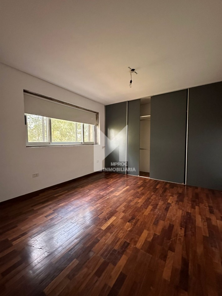 CASA EN ALQUILER - GARUPA 